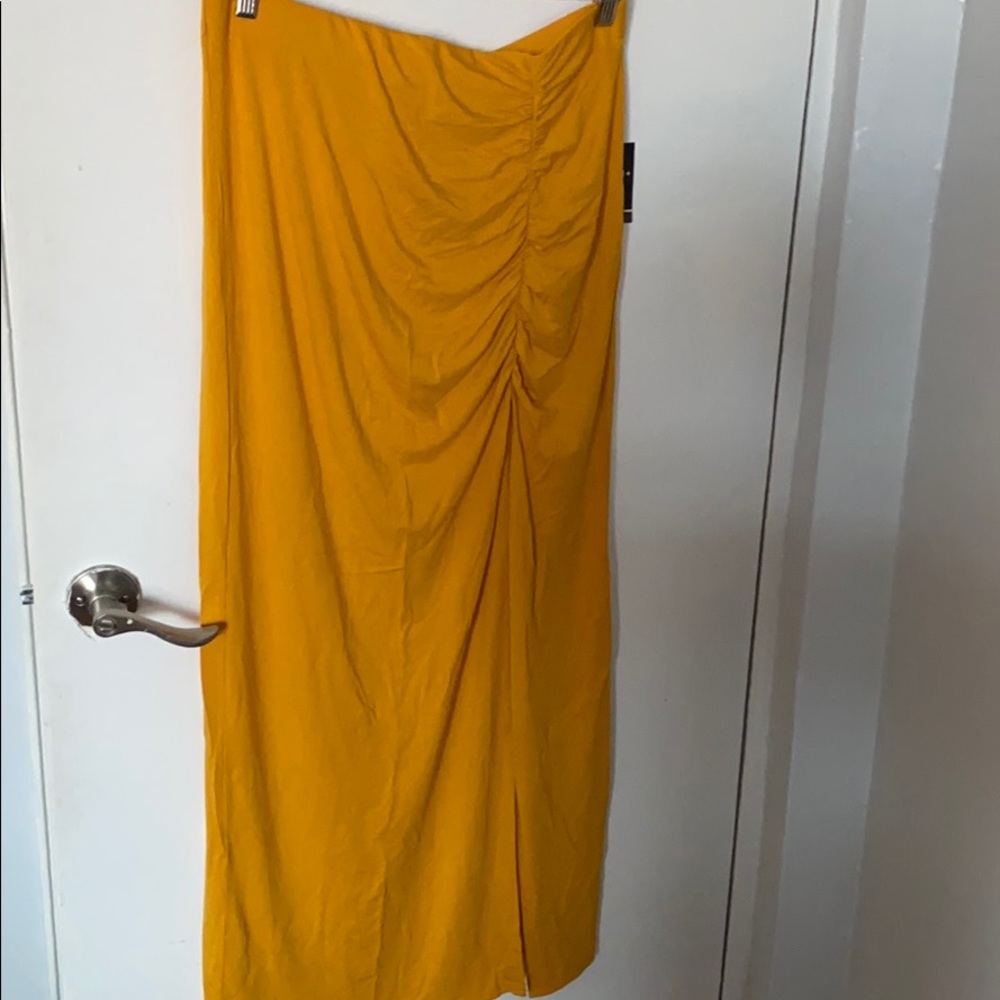 Maxi skirt with split
